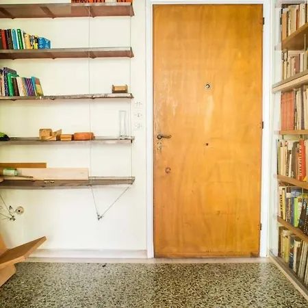 Apartment Spacious Near Parthenon Athens