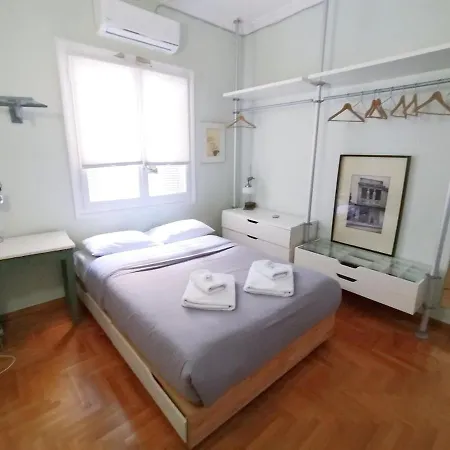 Spacious Near Parthenon Athens