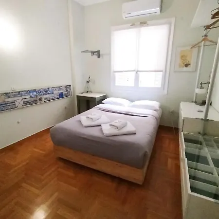 Spacious Near Parthenon *